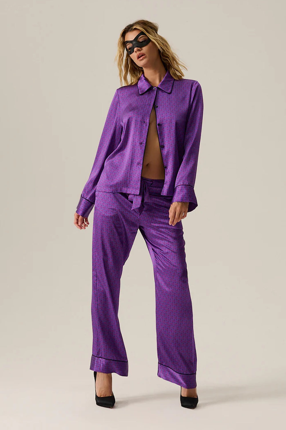Handcuff Silk Lounge Top French Violet